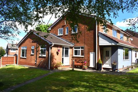 3 bedroom semi-detached house for sale, Down Green Road, Bolton BL2