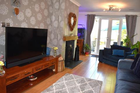 3 bedroom semi-detached house for sale, Down Green Road, Bolton BL2
