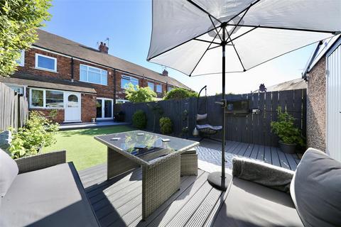 18 Briarfield Road, Hull, HU5 4HX