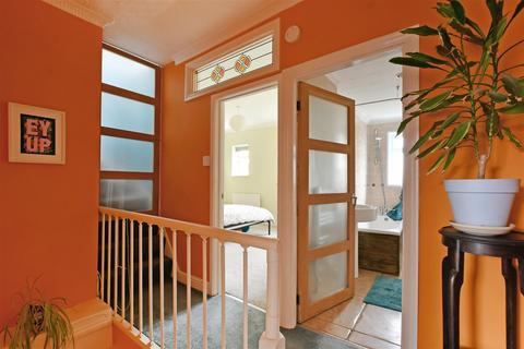 44 Crawford Road, Sheffield, S8 9BU