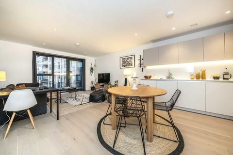2 bedroom flat for sale, Tewkesbury Road, London W13