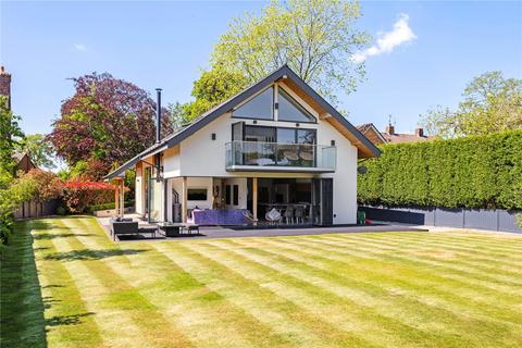 5 bedroom detached house for sale, Crewe Road, Alsager, Stoke-on-Trent, Cheshire, ST7