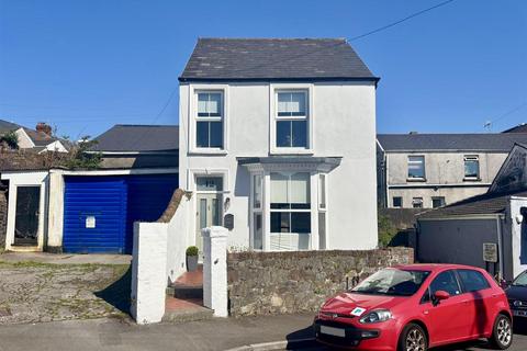 3 bedroom link detached house for sale, Frogmore Avenue, Sketty, Swansea