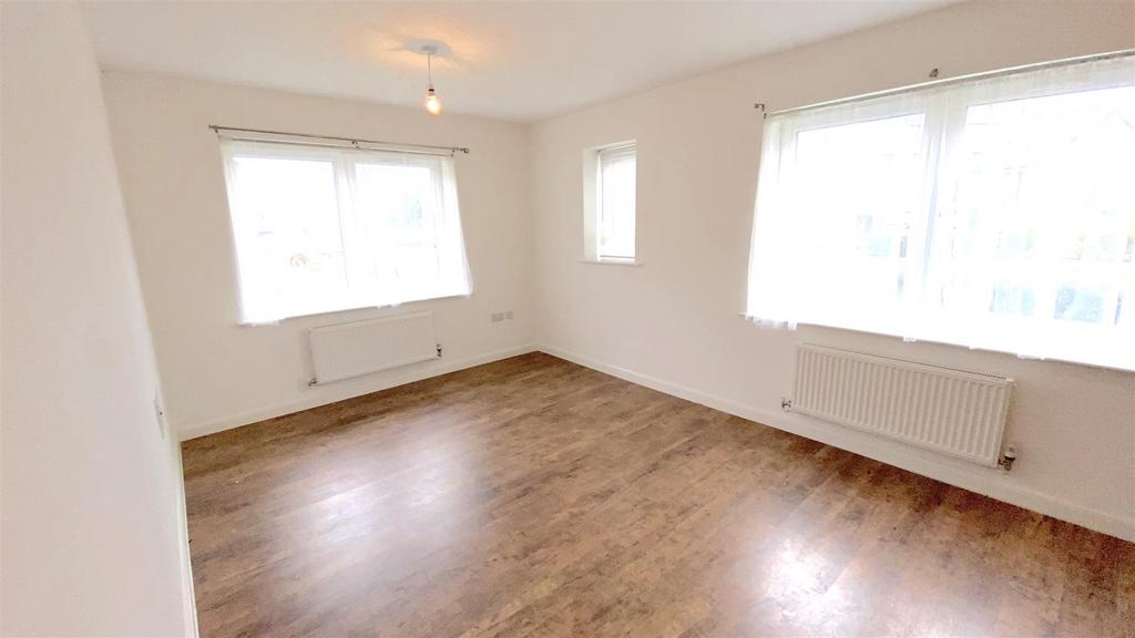 Living room a.jpg