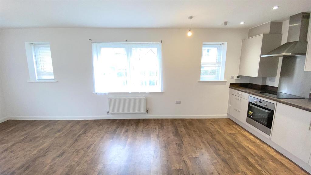 Living room kitchen.jpg