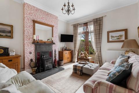 6 bedroom semi-detached house for sale, 211 Worcester Road, Droitwich, Worcestershire.  WR9 8AS