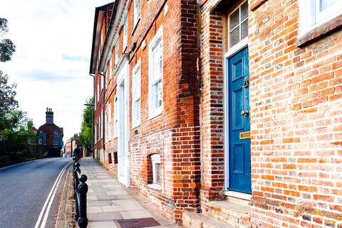 undefined, Quarry Street, Guildford GU1