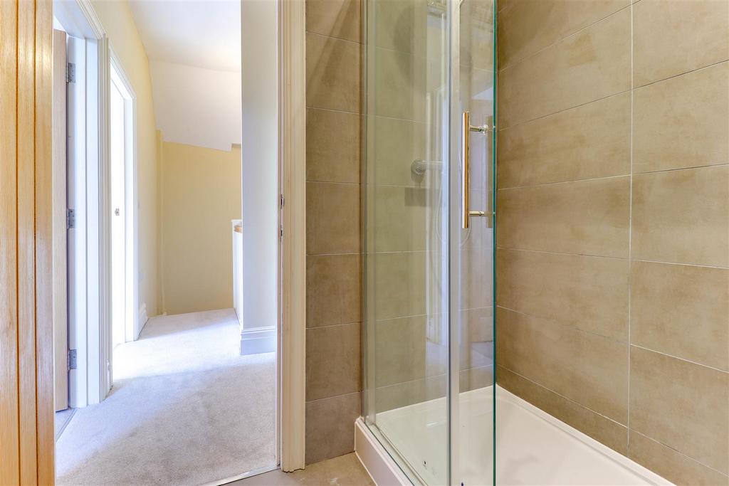 Bathroom 1.2.jpg