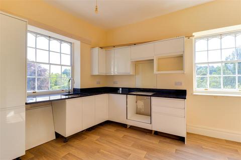 2 bedroom apartment to rent, Quarry Street, Guildford GU1