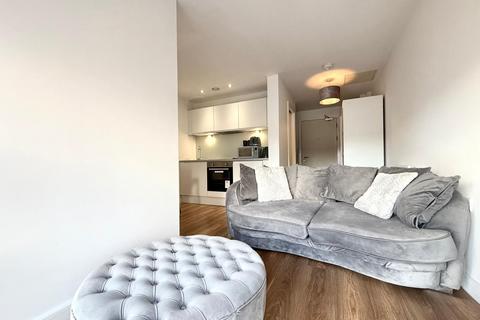 Studio to rent, Open Plan Studio, One Wolstenholme Square, L1
