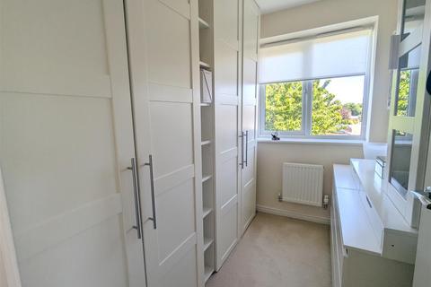 3 bedroom semi-detached house for sale, Harley Head Avenue, Halifax HX3