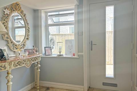 5 bedroom detached house for sale, Drake Road, Skegness, Lincolnshire, PE25 3BH