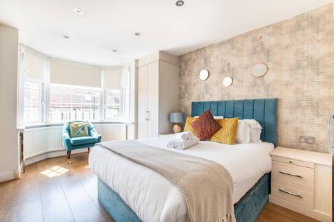 Rosemead Avenue, Wembley, HA9