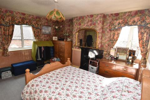 4 Back Lane, Long Bennington, Newark, NG23 5HF