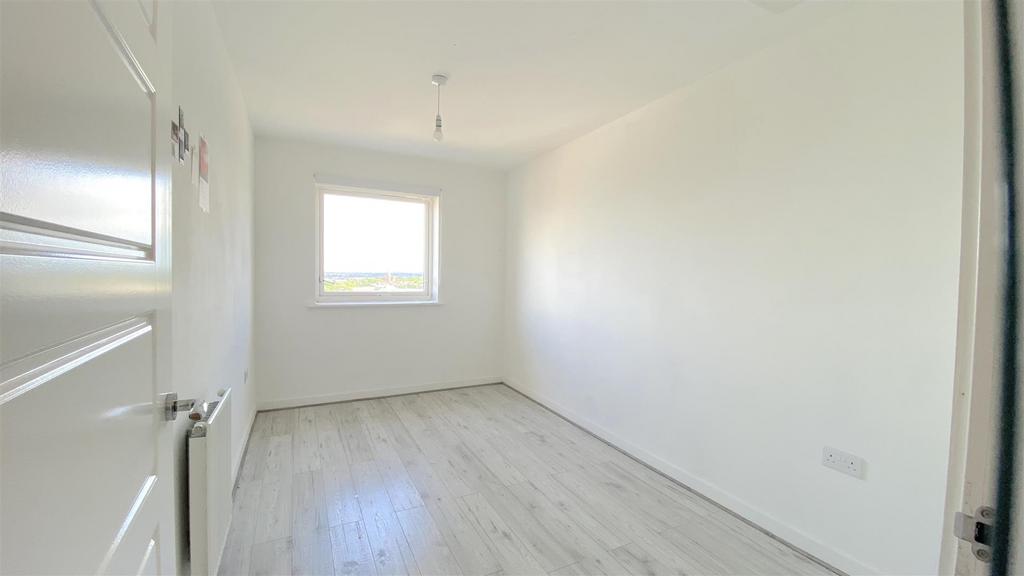 Bedroom 2.jpeg