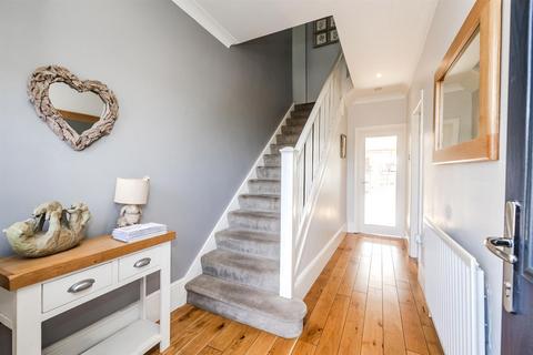 8 Etherstone Avenue, Newcastle Upon Tyne, NE7 7JX