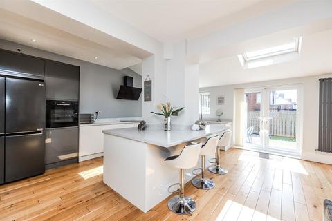 8 Etherstone Avenue, Newcastle Upon Tyne, NE7 7JX