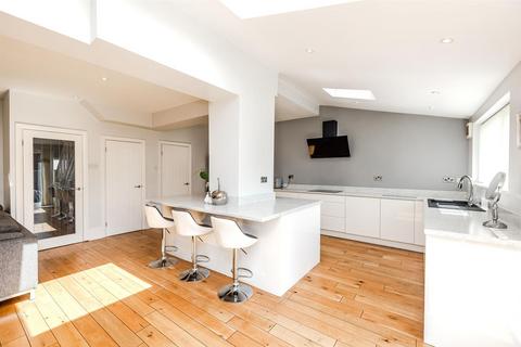 8 Etherstone Avenue, Newcastle Upon Tyne, NE7 7JX