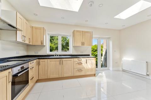 29 Greenway Gardens, Greenford, UB6 9TU