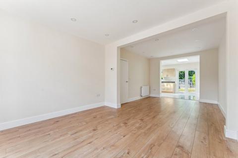 29 Greenway Gardens, Greenford, UB6 9TU