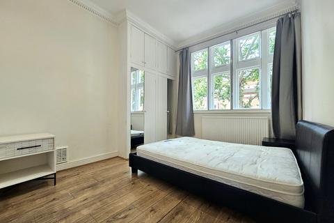 2 bedroom apartment to rent, Hornton Street, London W8