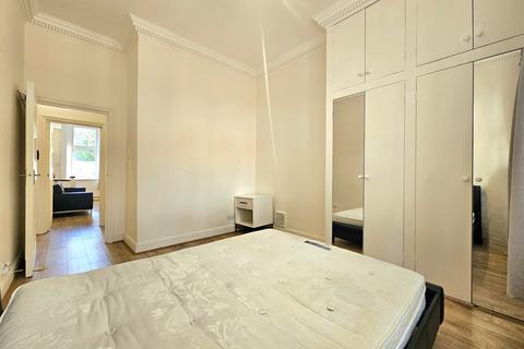 2 bedroom apartment to rent, Hornton Street, London W8