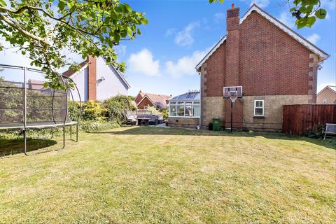 4 bedroom semi-detached house for sale, Coppice End, Ryde PO33
