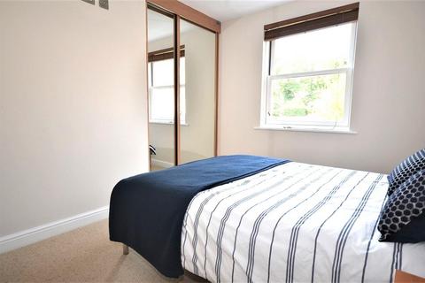 2 bedroom flat to rent, Flat 3, 55 Wilkinson Street, Sheffield