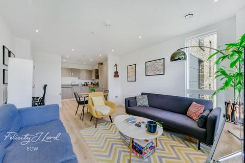 1 bedroom apartment for sale, Madeira Street, London, E14