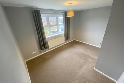 27 Mallens Croft, Bramshall, Uttoxeter, ST14 5NG