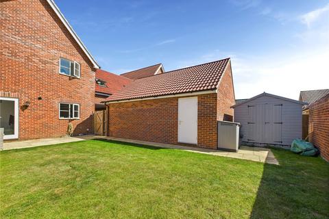 4 bedroom detached house for sale, Jubilee Crescent, Mistley, Manningtree, Essex, CO11