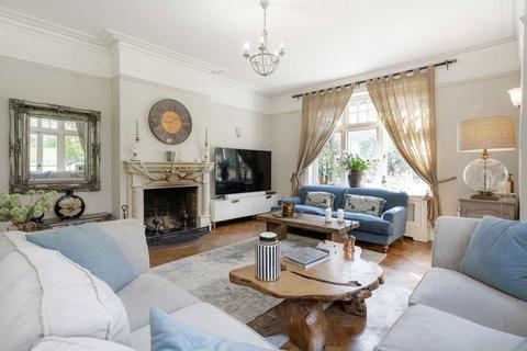 5 bedroom semi-detached house to rent, Seven Hills Road, Cobham KT11