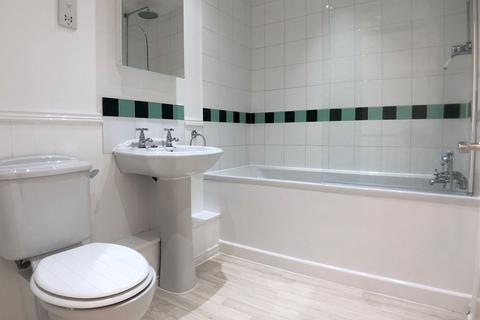 4 bedroom semi-detached house to rent, Old Town Close, Beaconsfield, HP9