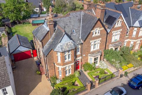 undefined, Benslow Lane, Hitchin