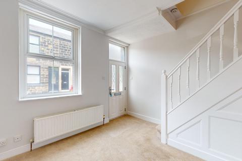 3 bedroom terraced house to rent, Bremner Street, Otley, West Yorkshire
