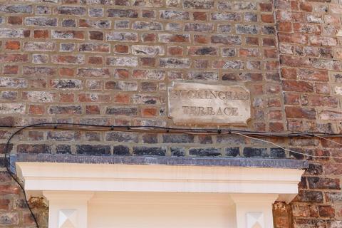 20 Buckingham Terrace, York, YO1 6EE