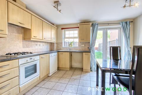 3 bedroom townhouse for sale, Canal Mews, Chesterfield S41