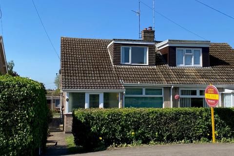 2 bedroom semi-detached house for sale, Northampton Road, Roade, Northampton, NN7 2PF