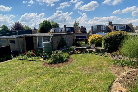 2 bedroom semi-detached house for sale, Northampton Road, Roade, Northampton, NN7 2PF