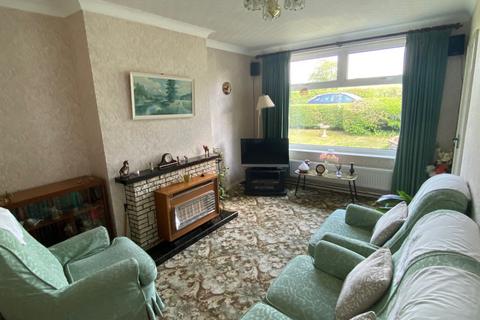 2 bedroom semi-detached house for sale, Northampton Road, Roade, Northampton, NN7 2PF
