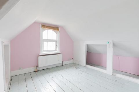 7 Highfields, Forest Row, RH18 5AJ