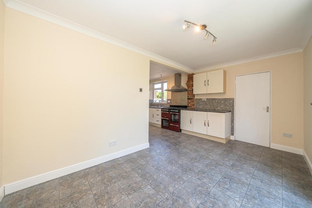 17-Walton-Dene-02410