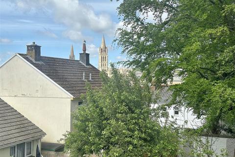 13 Lemon Row, Truro, TR1 2EB