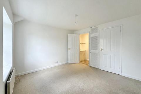 13 Lemon Row, Truro, TR1 2EB