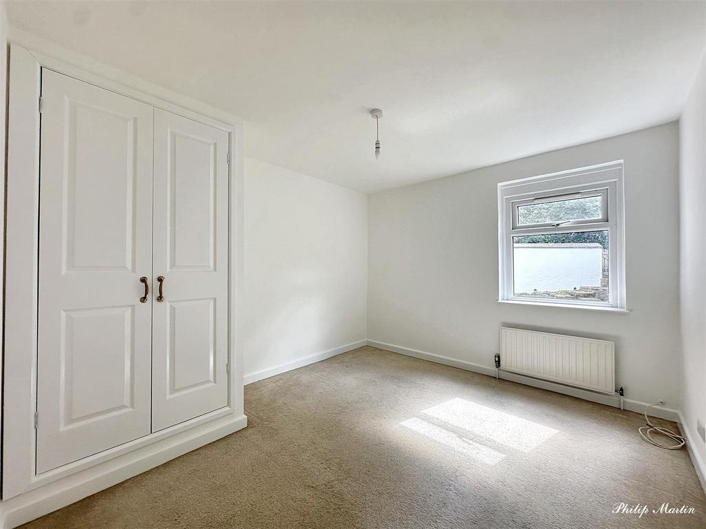 Image00021.jpg