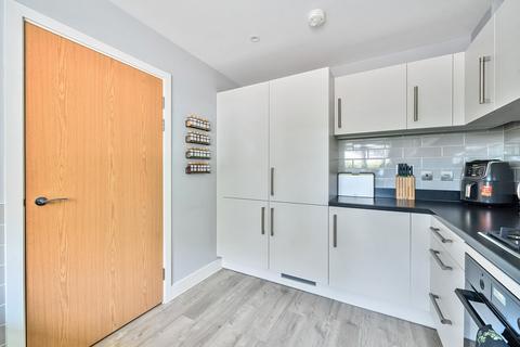 7 Fox Close, Arborfield Green, Reading, RG2 9TE