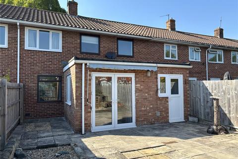 12 Chestnut Grove, Westbury, BA13 3NW