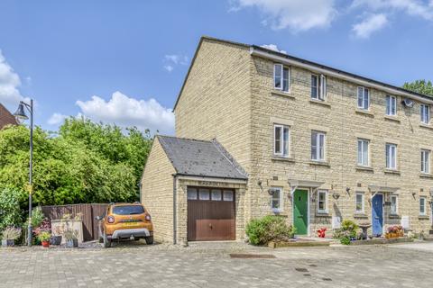 18 Brean Road, Swindon, SN25 2NL