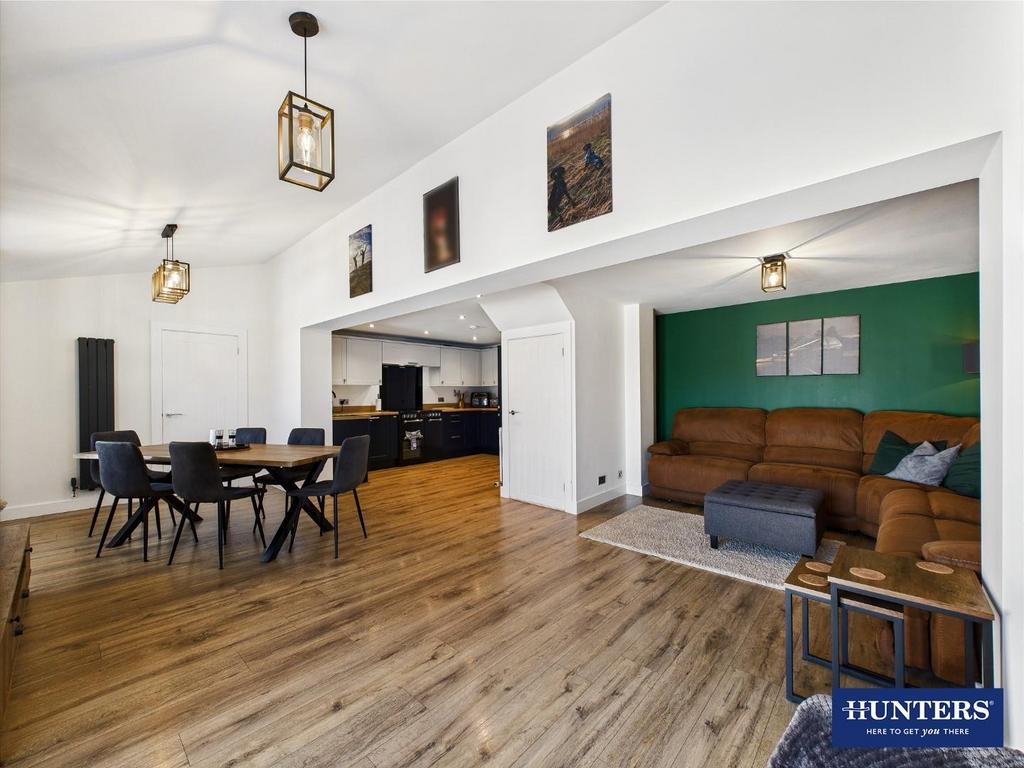 Kitchen, Dining &amp; Family Room