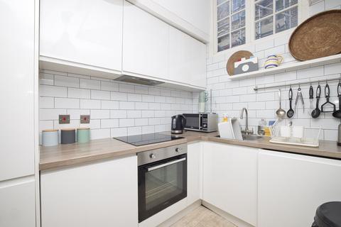 undefined, Spencer Square, Ramsgate, Kent, CT11